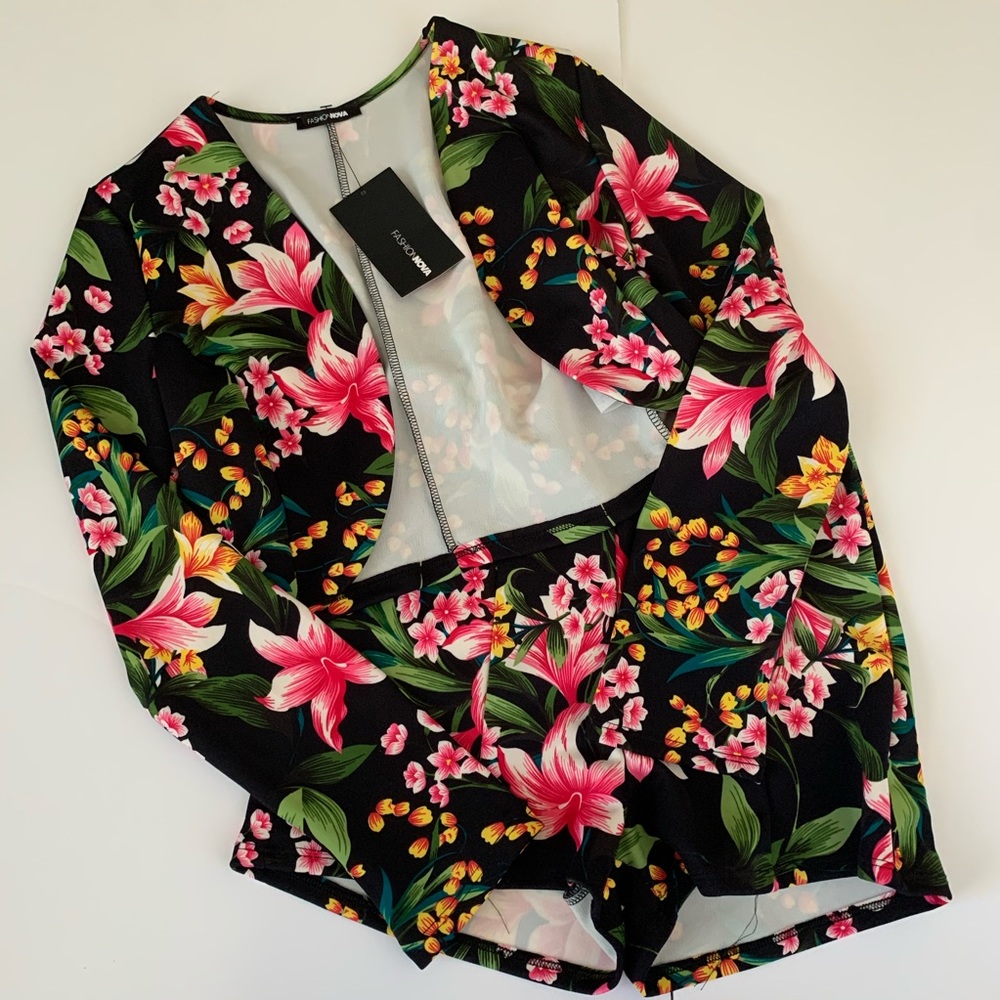 2 piece tropical Fashion Nova set